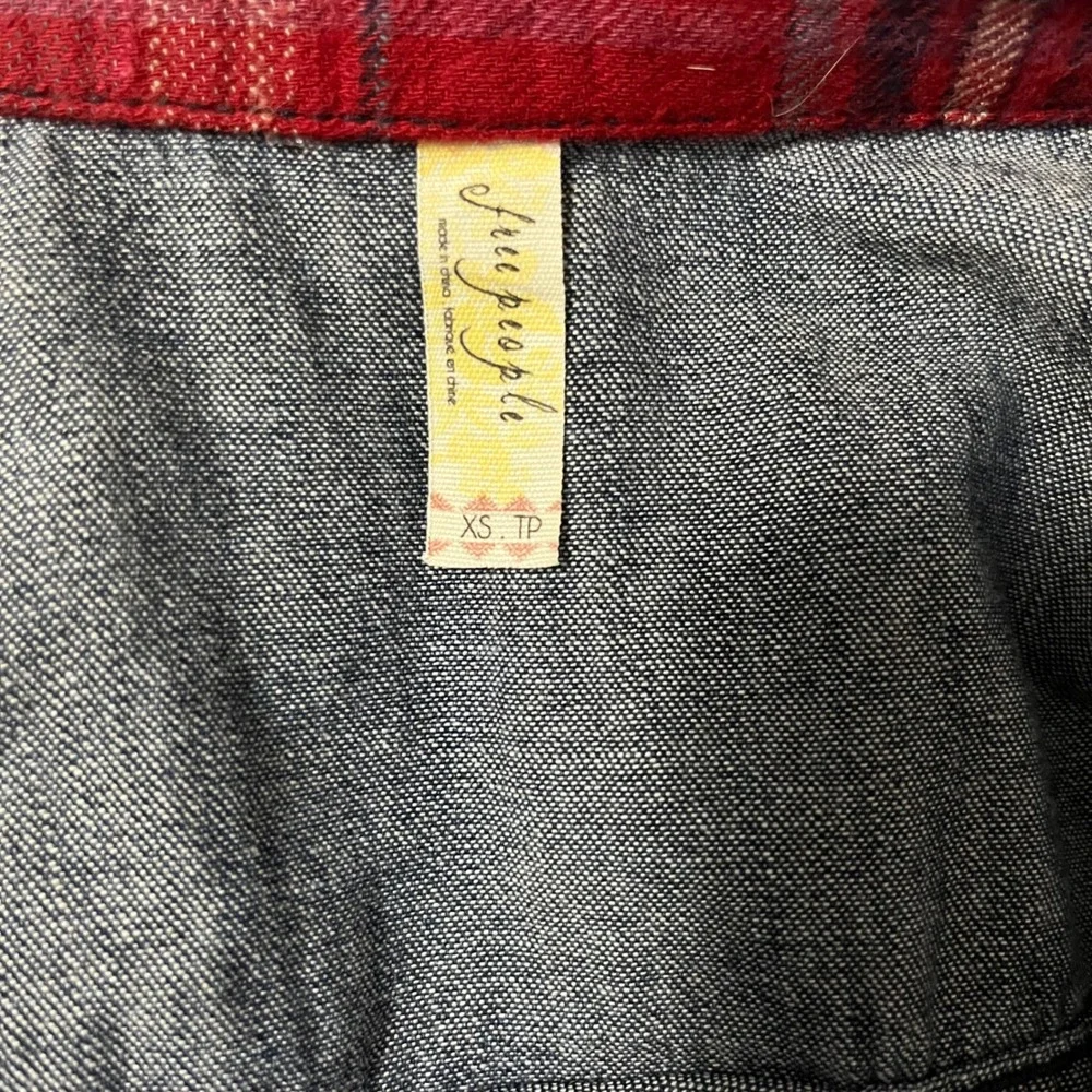 Free People Red Plaid Denim Mix Button Down Shirt Womens‎ XS Flannel Tunic
